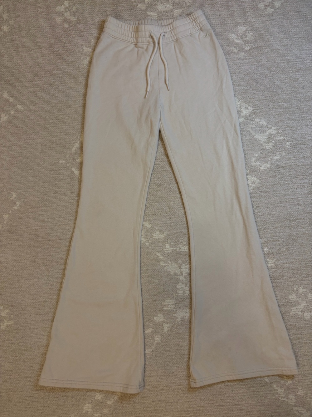 Beige Hollister, high rise,flared sweat pants